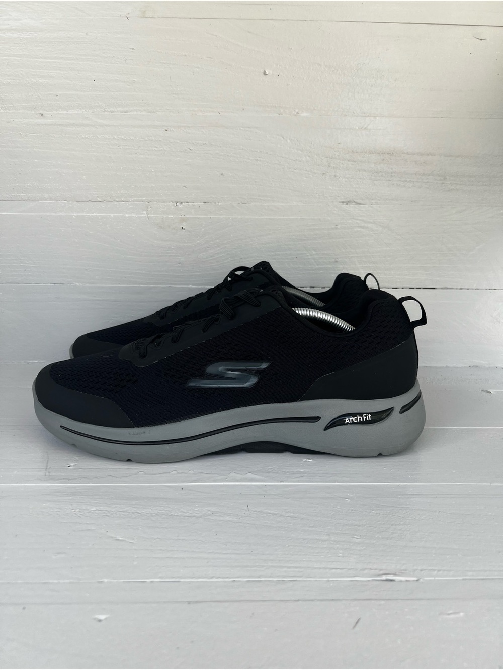 Skechers Go Walk Arch Fit Mens Black Lace Up Sneakers 216116 Size 13